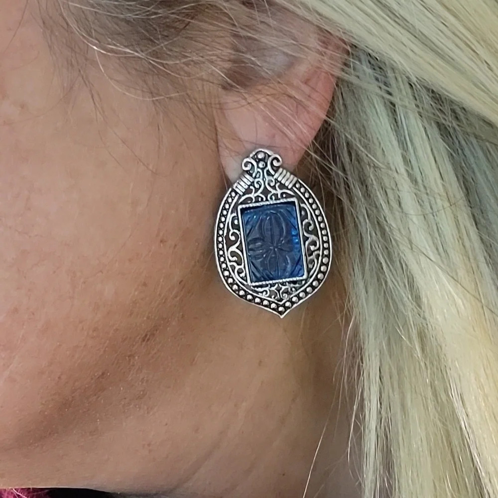 🔥LAST PAIR🔥 Etched Glass Bold Statement Earrings